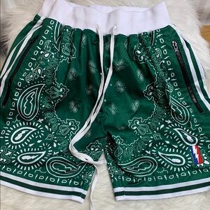 Trillest Green Bandana Print Athletic Men's Shorts